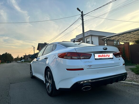 2018 Kia Optima IV Рестайлинг, белый, 1550000 рублей - вид 6