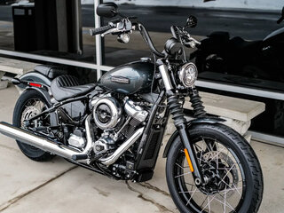 2025 Harley-Davidson Street Bob, серый, 2590000 рублей, вид 1