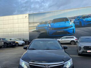 2016 Toyota Camry VII (XV50) Рестайлинг, чёрный, 1800000 рублей, вид 1