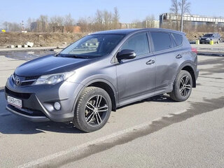 2013 Toyota RAV4 IV (XA40), серый, 1500000 рублей, вид 2