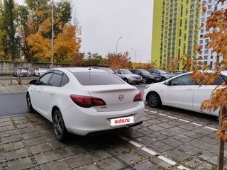 2014 Opel Astra J Рестайлинг, белый, 790000 рублей, вид 2