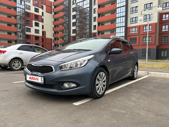 2014 Kia Ceed II, синий, 1100000 рублей
