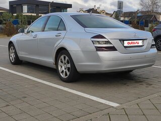 2007 Mercedes-Benz S-Класс 320 V (W221), серебристый, 1200000 рублей, вид 4