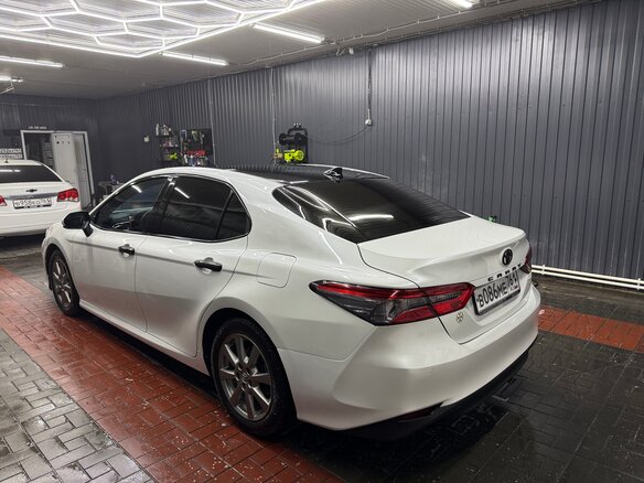 2019 Toyota Camry VIII (XV70), белый - вид 5