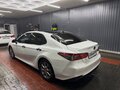 2019 Toyota Camry VIII (XV70), белый - вид 5