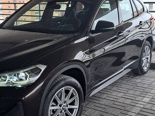 2022 BMW X1 18i sDrive II (F48) Рестайлинг, коричневый, 3502110 рублей, вид 2