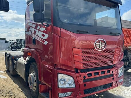 2022 FAW J6 CA4251, красный, 5519000 рублей, вид 1