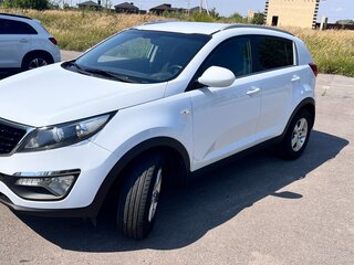 2014 Kia Sportage III Рестайлинг, белый, 1250000 рублей, вид 1