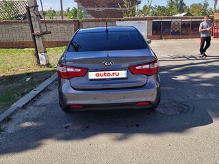 2013 Kia Rio 4-speed III, серый, 1000000 рублей, вид 2
