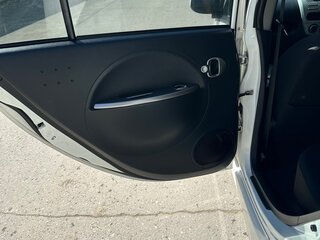 2009 Mitsubishi i-MiEV, белый, 665000 рублей, вид 2