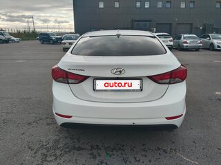 2014 Hyundai Elantra V (MD) Рестайлинг, белый, 750000 рублей, вид 3