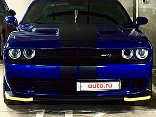 2020 Dodge Challenger III Рестайлинг 2, синий, 3900000 рублей, вид 3