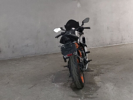 2017 KTM RC 390, белый, 275000 рублей, вид 4