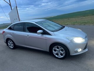 2011 Ford Focus III, серый, 710000 рублей, вид 3