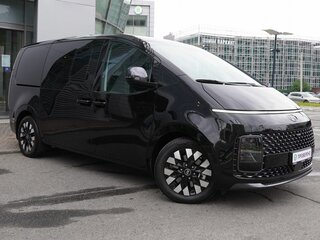 2024 Hyundai Staria I, чёрный, 8150000 рублей, вид 3