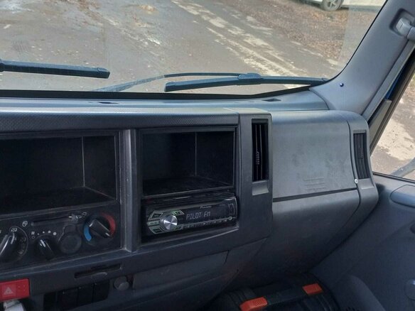 2012 Isuzu Elf (N-series), синий, 1400000 рублей - вид 6