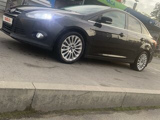 2011 Ford Focus III, чёрный, 850000 рублей, вид 3