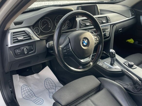 2018 BMW 3 серии 320d xDrive VI (F3x) Рестайлинг, белый, 2800000 рублей - вид 7
