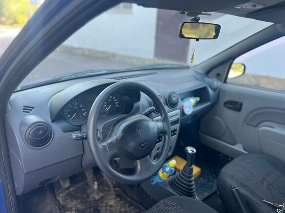 2009 Renault Logan I, белый, 340000 рублей - вид 9