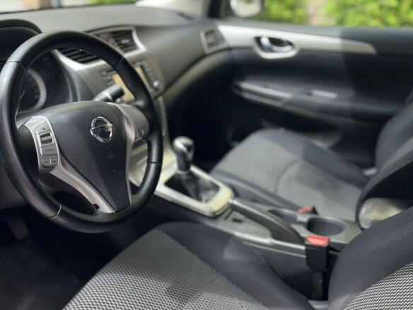 2014 Nissan Sentra VII (B17), серебристый, 1030000 рублей - вид 8
