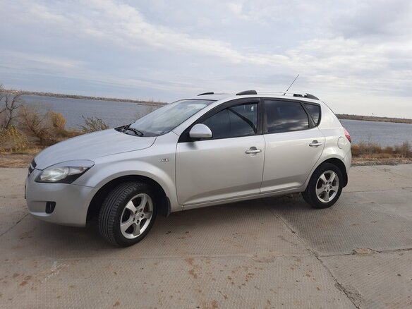 2007 Kia Ceed I, серебристый, 650000 рублей - вид 7