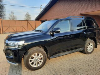 2017 Toyota Land Cruiser 200 Series Рестайлинг 2, чёрный, 5500000 рублей, вид 5
