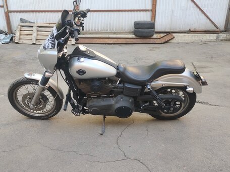 2007 Harley-Davidson Street Bob, серый, 800000 рублей, вид 1