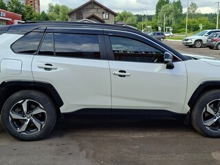 2021 Toyota RAV4 Prime V (XA50), белый, 4500000 рублей, вид 4