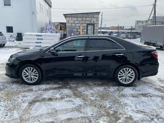 2017 Toyota Camry VII (XV50) Рестайлинг 2, чёрный, 2600000 рублей, вид 4