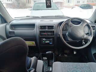 1999 Daihatsu Pyzar I Рестайлинг, серебристый, 400000 рублей, вид 1