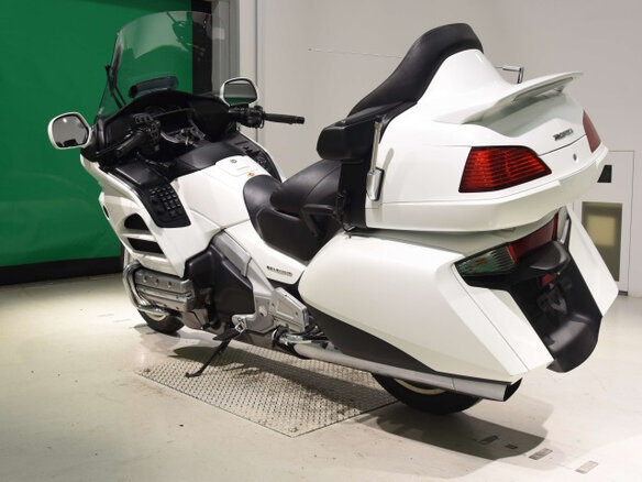 2013 Honda GL 1800 Gold Wing, белый, 1400000 рублей - вид 5