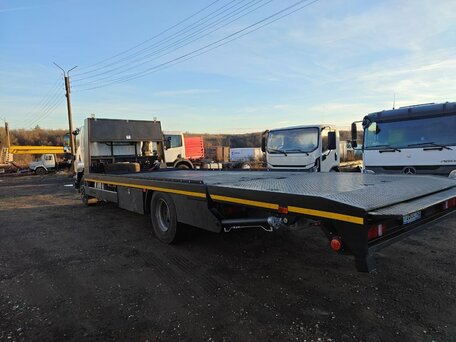2020 Isuzu Forward (F-Series), белый, 8500000 рублей, вид 4
