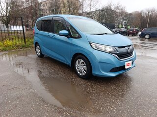 2017 Honda Freed II, синий, 1530000 рублей, вид 3