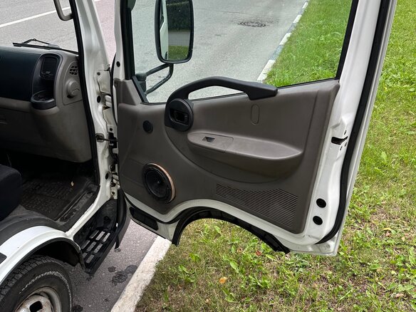 2014 Nissan Cabstar, белый, 1300000 рублей - вид 9