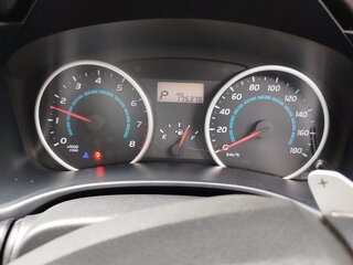 2010 Toyota Wish II, белый, 1250000 рублей, вид 5