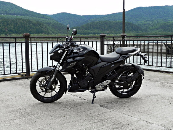 2020 Yamaha FZ25 Fazer, чёрный, 360000 рублей