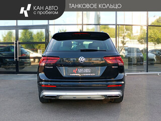 2019 Volkswagen Tiguan II, чёрный, 2370000 рублей, вид 4