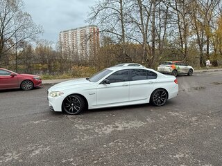 2012 BMW 5 серии 528i xDrive VI (F10/F11/F07), белый, 2190000 рублей, вид 5