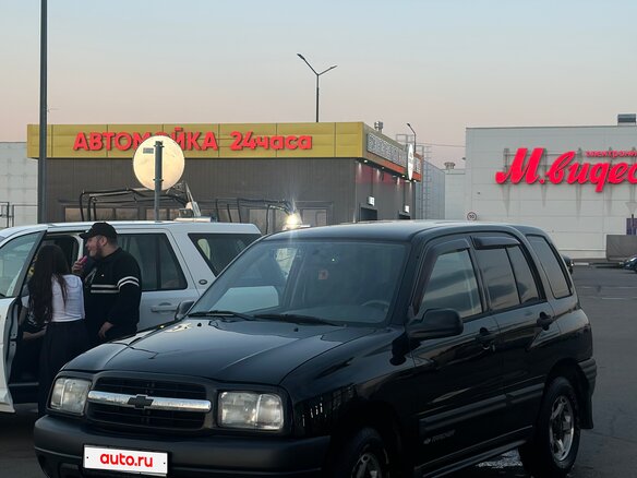 1999 Chevrolet Tracker II, чёрный