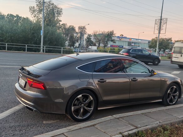 2013 Audi A7 S-tronic I (4G), серый, 2450000 рублей - вид 30