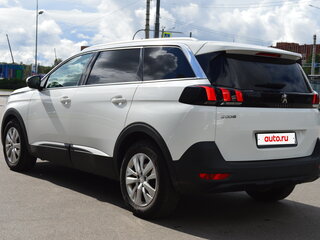 2019 Peugeot 5008 II, белый, 1990000 рублей, вид 3