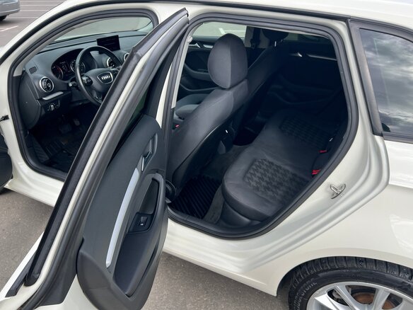 2013 Audi A3 III (8V), белый, 1350000 рублей - вид 15