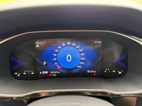 2023 Jetta VS7 I Рестайлинг 1, белый, 1380000 рублей, вид 3