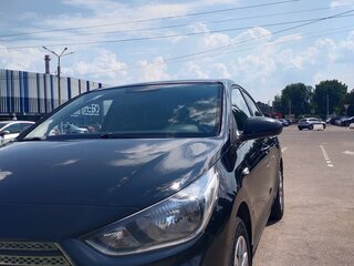 2017 Hyundai Solaris II, чёрный, 1050000 рублей, вид 2