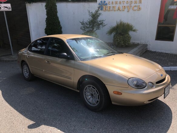 1996 Ford Taurus III, золотистый, 450000 рублей