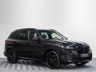 2026 BMW X5 M60i IV (G05/G18) Рестайлинг, чёрный, 19450000 рублей, вид 5