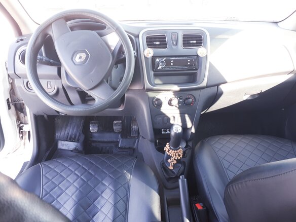 2014 Renault Logan II, белый, 730000 рублей - вид 8