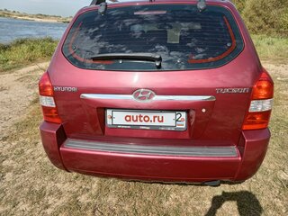 2007 Hyundai Tucson I, красный, 600000 рублей, вид 4