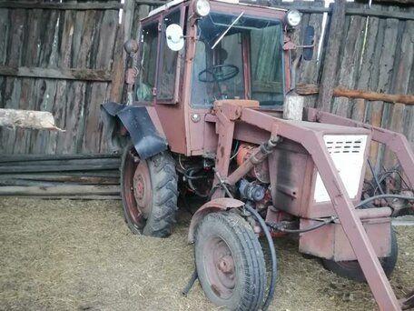 1988 ВТЗ Т-25А, красный, 440000 рублей, вид 1