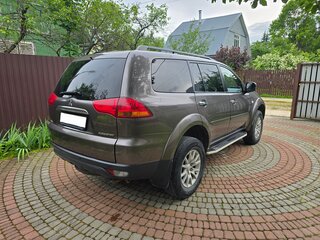 2012 Mitsubishi Pajero Sport II, коричневый, 1600000 рублей, вид 2